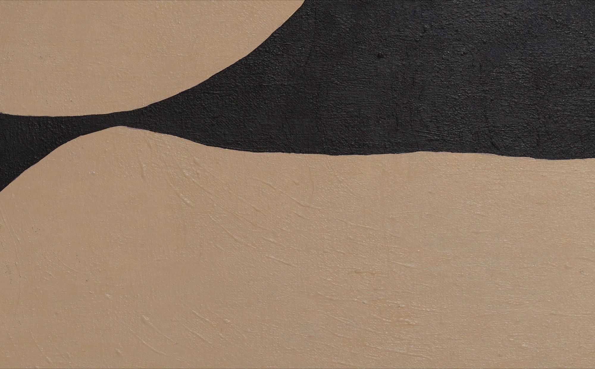Grounded — detail (close-up)